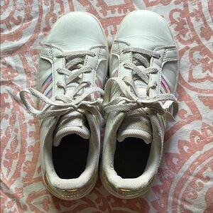 HOLOGRAPHIC ADIDAS KIDS SZ. 1